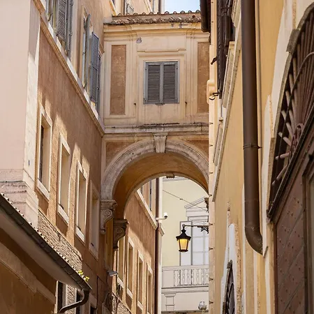 Luxury Trevi