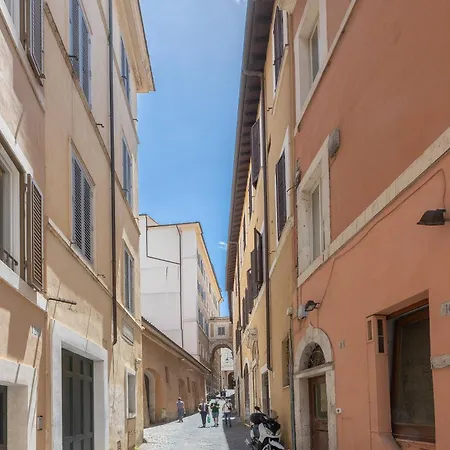 Luxury Trevi Rome