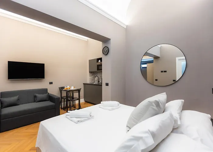 Luxury Trevi Apartment